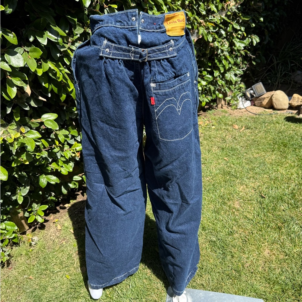 Levi's Relaxed Fit Dark Blue Jeans